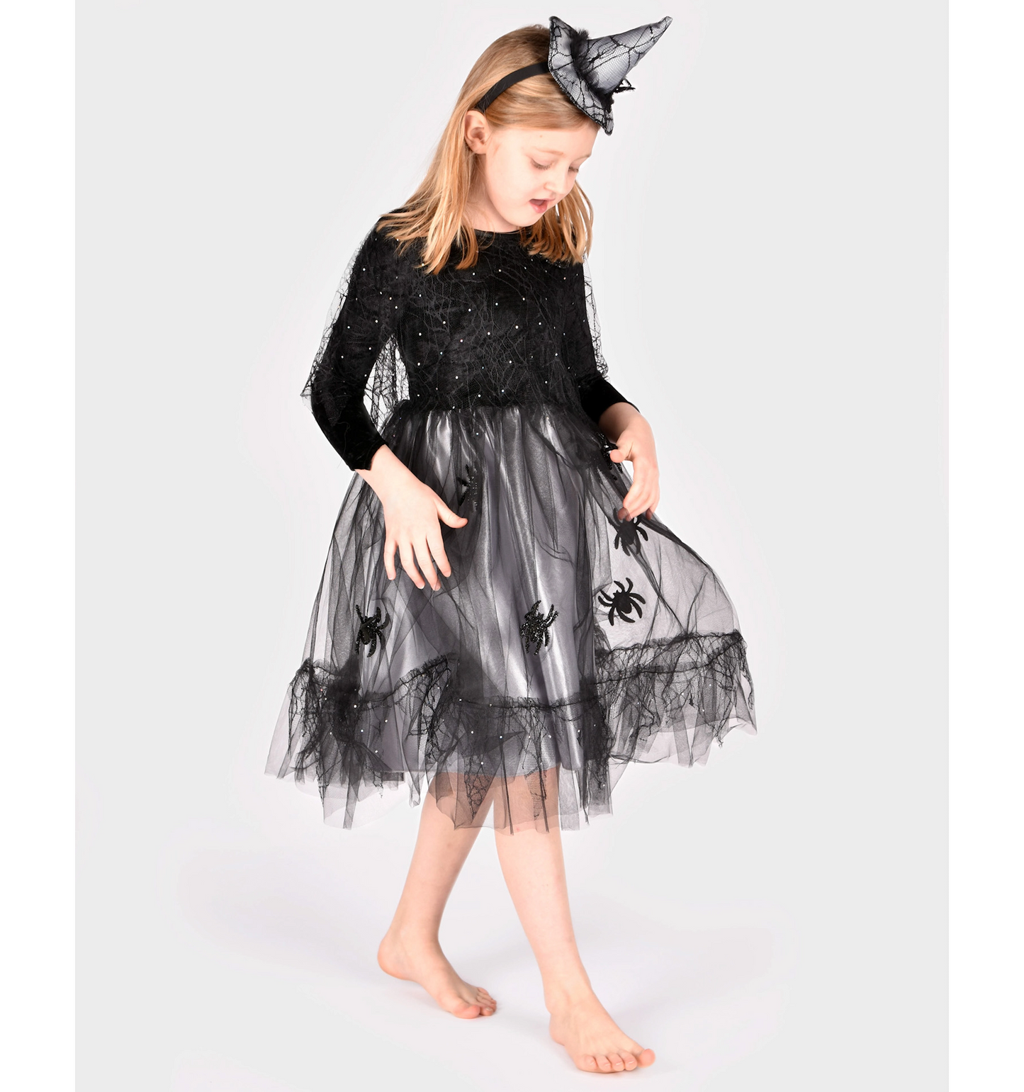 🧙‍♀️ Witch Dress med tillbehör för Halloween