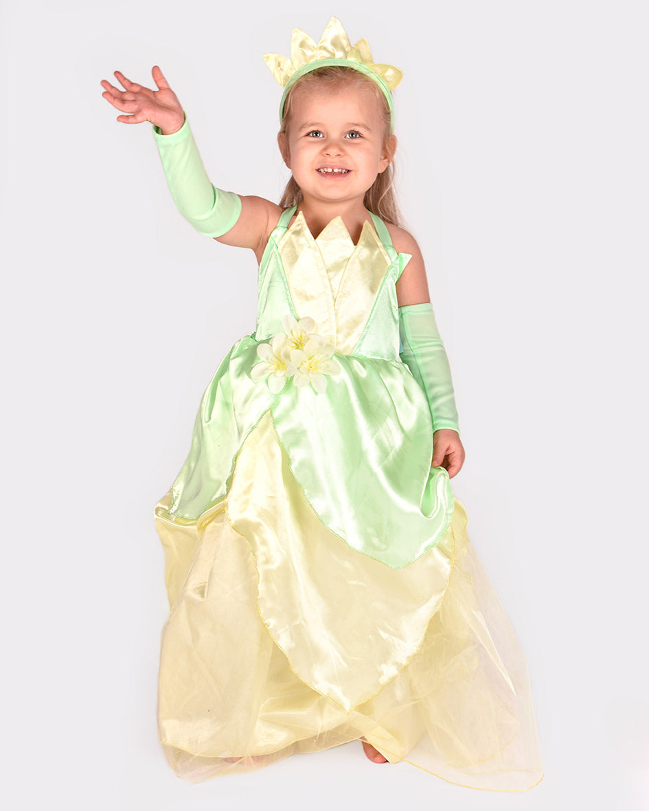 Prinsessklänning ljusgrön med tillbehör, flera storlekar 2-8 år