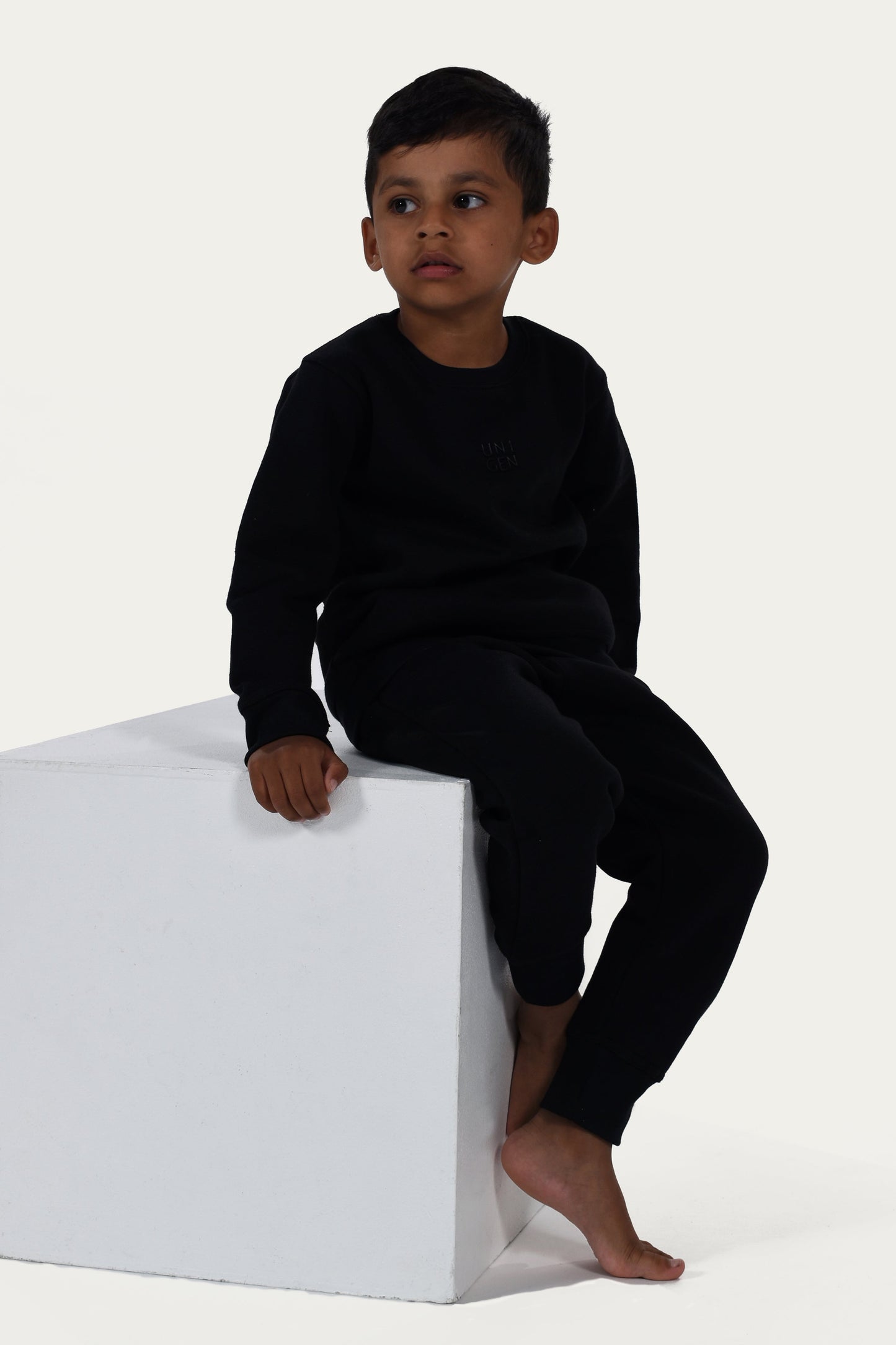 Sweatshirt Black – Stilfull och bekväm design